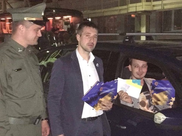 Старт безвиза: хроника путешествий украинцев Старт безвиза: хроника путешествий украинцев