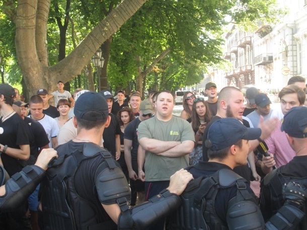 В Одессе прошел гей-парад. РЕПОРТАЖ