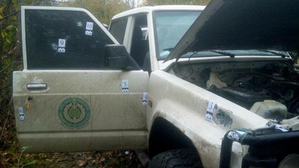 В сеть выложили фото расстрелянного авто Окуевой