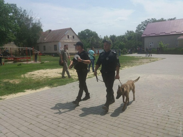 Вблизи избирательного участка в Одесской обл. стреляли из травматического оружия, - Нацполиция - Цензор.НЕТ 7774