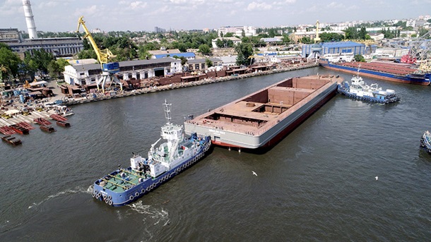 В Николаеве спустили на воду самое большое судно за последние 25 лет