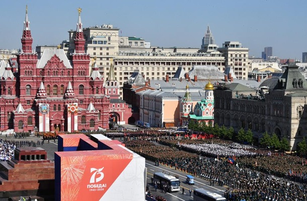 В Москве состоялся парад Победы. Фотографии