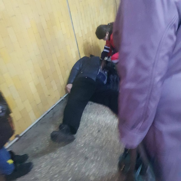 В метро Харькова умер пассажир (фото)