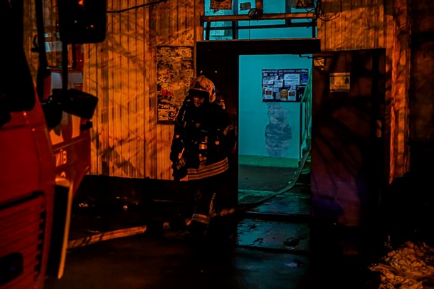 В Киеве за вечер произошло два пожара, есть жертва (фото)