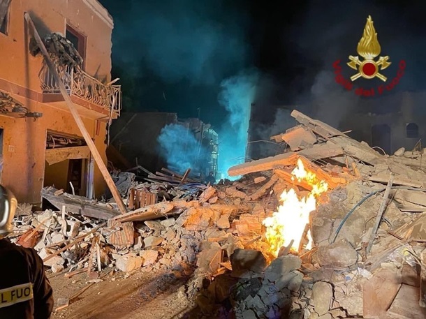 На Сицилии взрыв газа обрушил многоэтажку