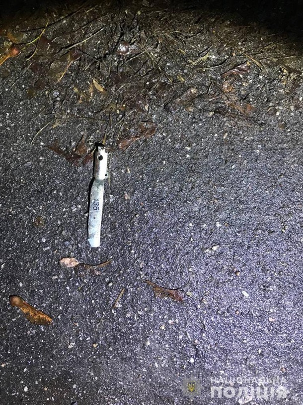 В Херсоне двое мужчин взорвали гранату в парке