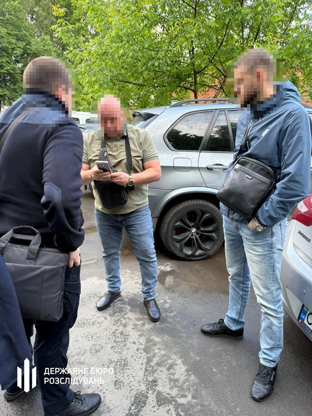 В Уманском ТЦК раскрыта схема фиктивного бронирования В Уманском ТЦК раскрыта схема фиктивного бронирования