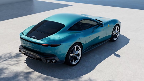 Ferrari представила купе Amalfi