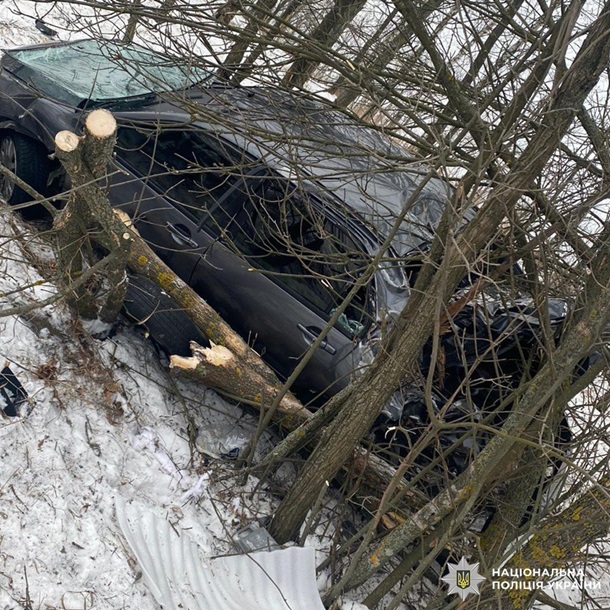 В Харьковской области в ДТП погиб младенец, пострадали женщина и ребёнок