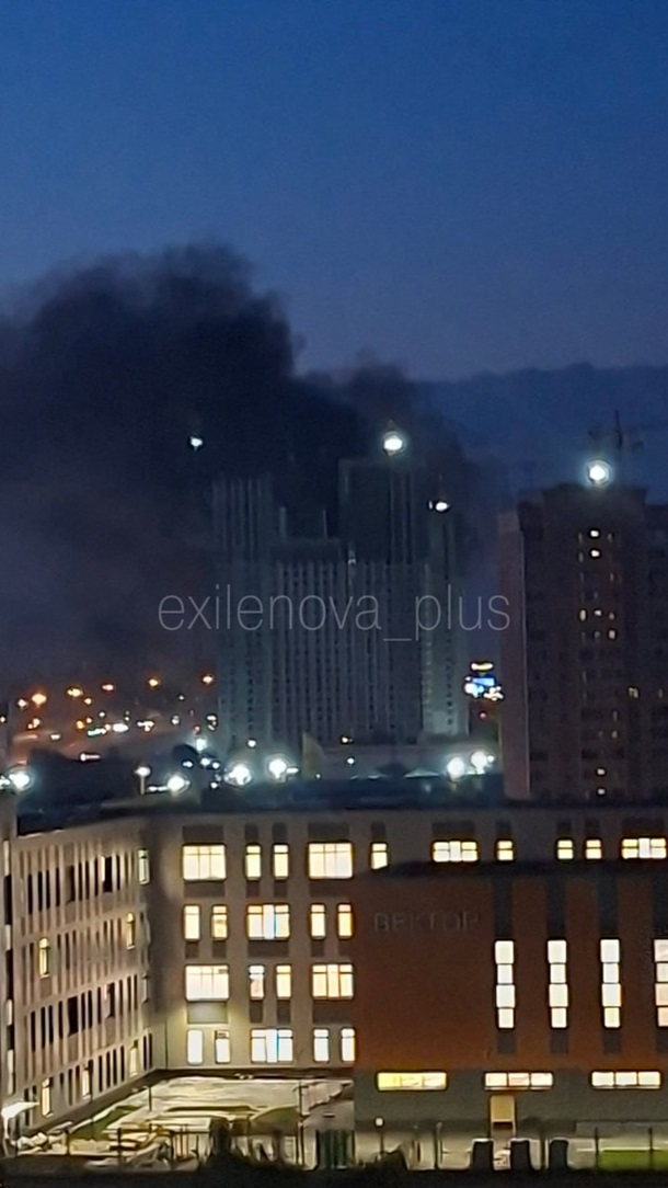 Ночью Москву и область атаковали десятки дронов (фото, видео) Ночью Москву и область атаковали десятки дронов (фото, видео)