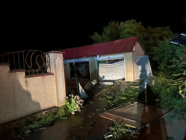 В Одессе после ночной атаки повреждена 19‑этажка, пострадали шесть человек