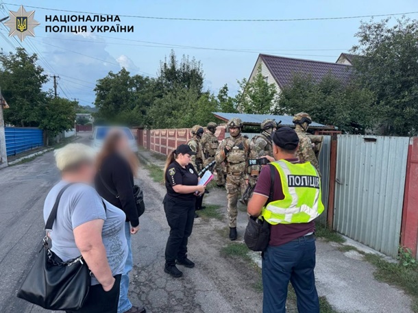 Расстрел из авто супругов в Киевской области: задержан подозреваемый Расстрел из авто супругов в Киевской области: задержан подозреваемый