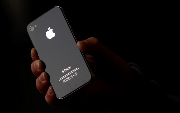Вибухонебезпечні телефони. У нових iPhone 5S знайшли батареї з дефектами - NYT