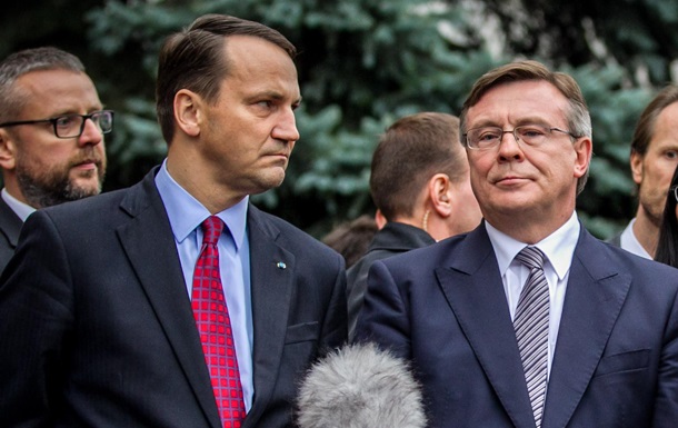 Глава МИД Польши не исключил, что подписание СА с Украиной могут перенести на 2014 год