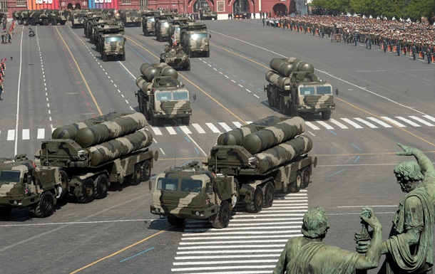 У рамках раптової перевірки військ Путіним у Росії запустили чотири оперативно-тактичні ракети