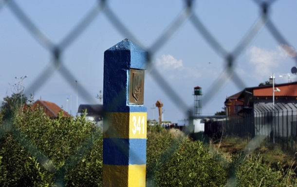 Украинские таможенники просят Россию разъяснить ситуацию на границе
