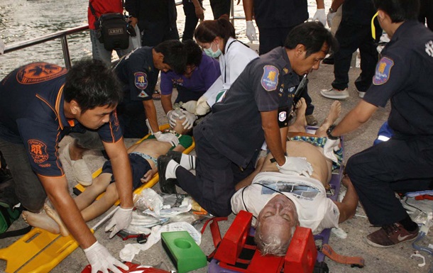 У Таїланді врятували 209 пасажирів затонулого порома, серед загиблих двоє громадян Росії