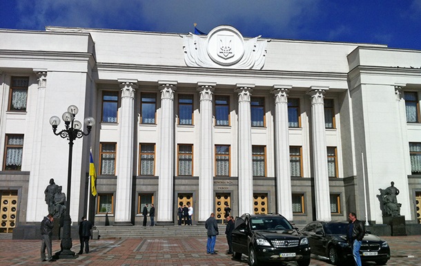 Законопроекты о лечении Тимошенко будут рассмотрены после обеда