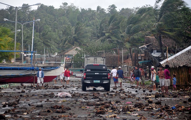 МЗС України дало рекомендації з приводу тайфуну на Філіппінах