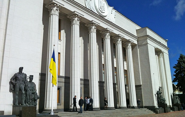 В умовах цейтноту. Комітет Ради в понеділок розгляне пропозиції щодо лікування Тимошенко