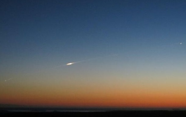 ESA підтверджує, що на знімках з Фолклендів відображений GOCE, що згоряє в атмосфері