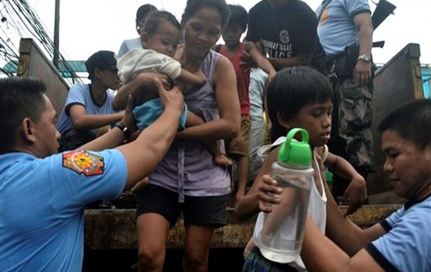 Во Вьетнаме жертвами наводнения стали 28 человек, десятки тысяч остались без жилья