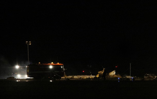 Аварія Boeing-737 в Казані: всі літаки, що вилітають з Домодєдово, заправляють паливом з однієї ємності - джерело