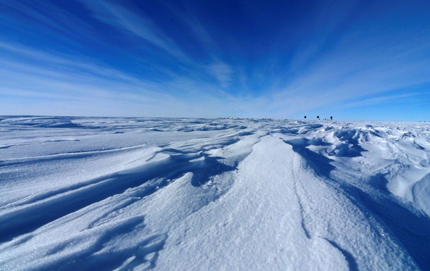 Лед Антарктики скрывает действующий вулкан