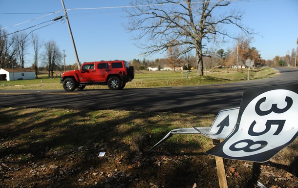 Число жертв многочисленных торнадо в США возросло до восьми человек