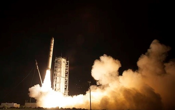 NASA провело запуск Минотавра с 29 военными спутниками 