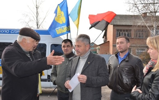 Народний депутат-свободівець Юрій Бублик прозвітував перед громадами