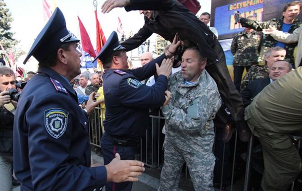 Почався відстріл активістів ветеранського руху.