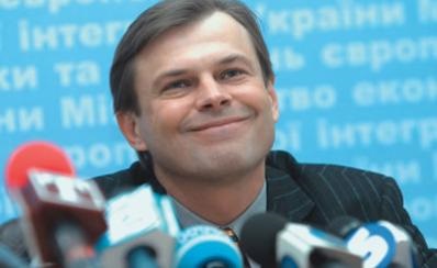 Сергей Терехин: В начале 2013 года в Украине за доллар будут давать 10 гривен  