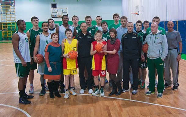 Юні баскетболісти Нікіта та Денис були на майстер-класі та тренуванні БК  Київ !