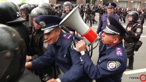 Чому не протестують українські міліціонери?