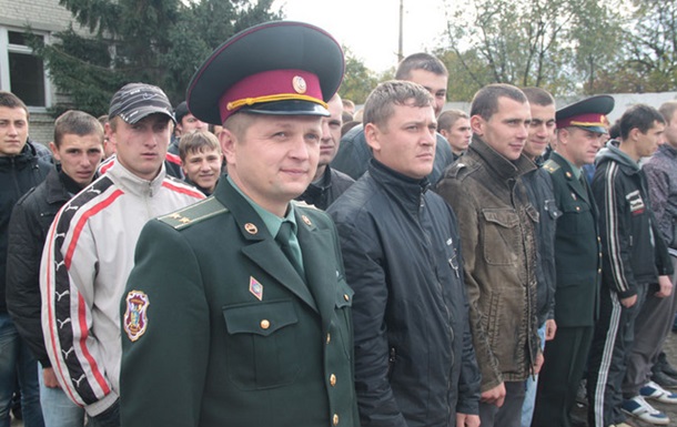 У рамках призовної кампанії «Осінь-2012» 1090 львів’ян відправляться до війська