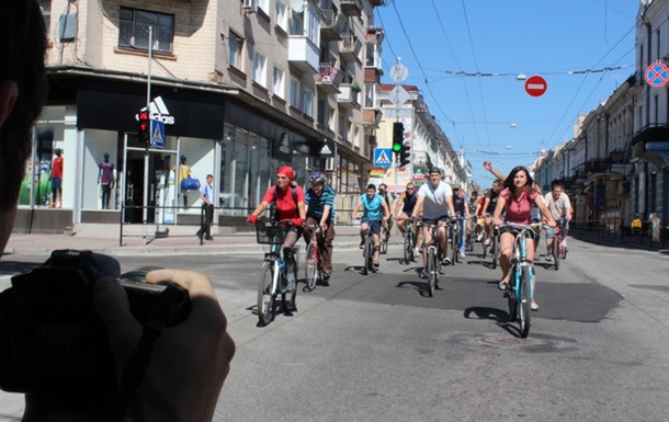 В Тернополі знімали кіно про життя велосипедистів