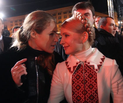 Соратники Тимошенко деражат ее в колонии?