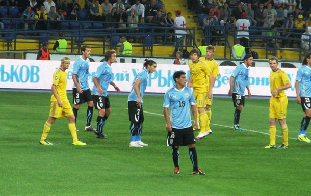 Футбол.Украина-Уругвай. Харьков. 02.09.2011