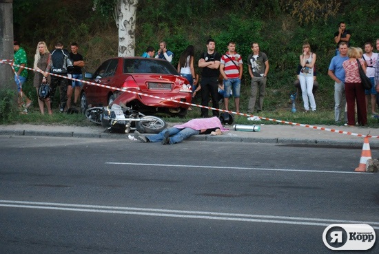 В Днепропетровске на набережной погиб мотоциклист