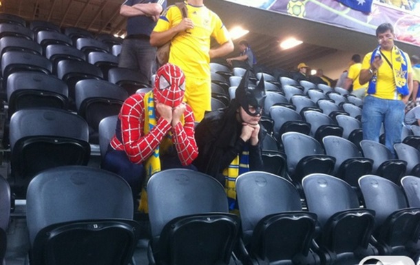 Расстройство Спайдермена и Бэтмена после матча Англия - Украина