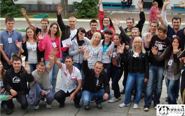 В Сумской области состоялся Молодежный творческий фестиваль SIЯNIE