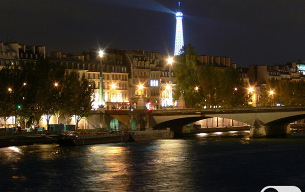Париж у вогнях