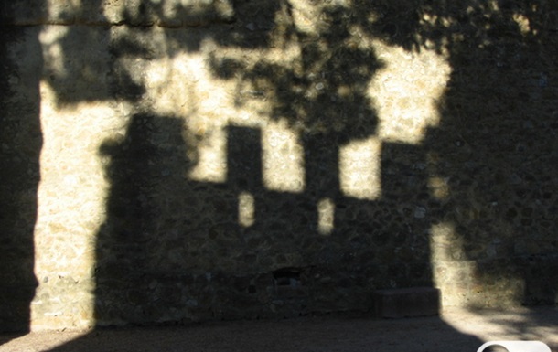 Замок Святого Георгія і Танець тіней