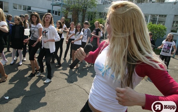 Творча дитина - вільна країна: школьники отпраздновали Международный день танца