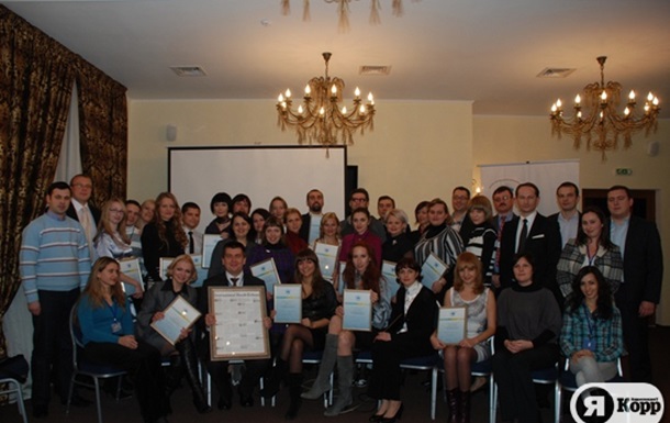 Школа журналістики Нова Україна розпочала конкурс на 2011 рік