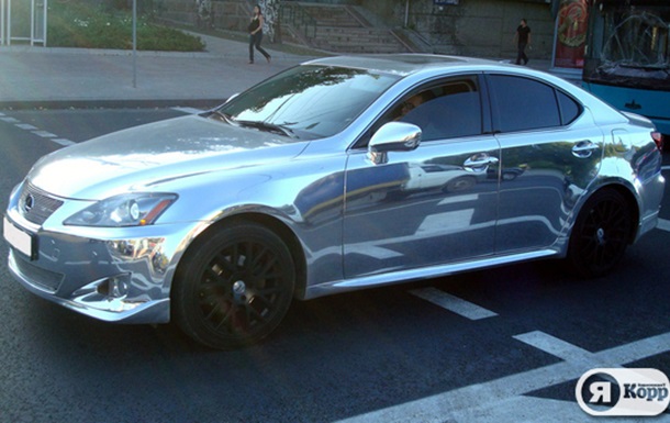 Lexus IS 250 Chrome