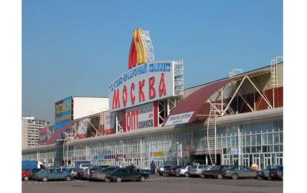У Москві в ході рейду в торговому центрі затримано 700 мігрантів 