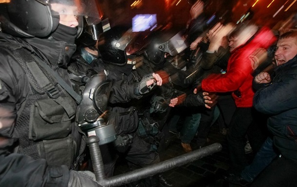 У Свободі заявляють про затримання двох активістів під час акції на Європейській площі