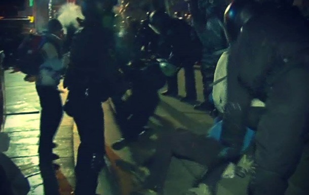Видео зачистки Евромайдана в Киеве